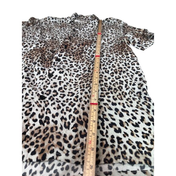 PacSun Womens Leopard Print Button-Up Shirt Blouse M Rayon - Picture 9 of 9
